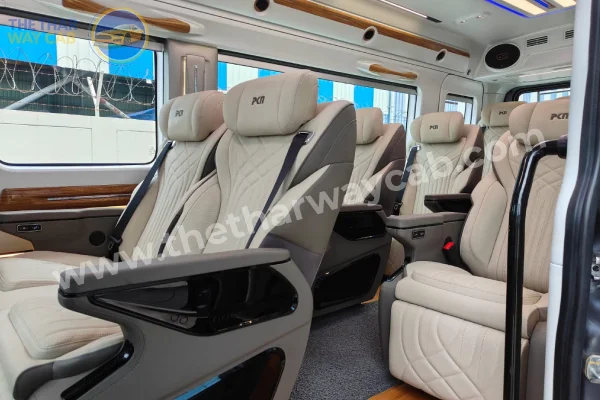 10 Seater Urbania Van on Rent in Jaisalmer